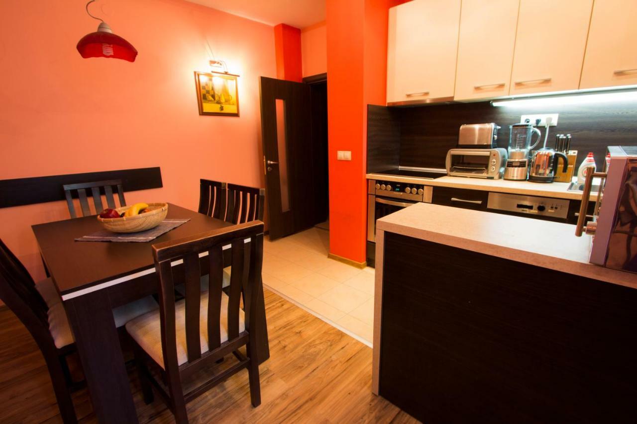 Modern Apartment In The Heart Of Vidin Exteriör bild